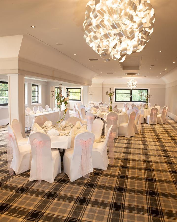 Crowwood Hotel And Alba Restaurant Chryston Exterior foto